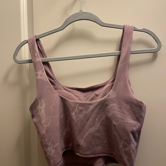 Workout top - Picture 2 of 2